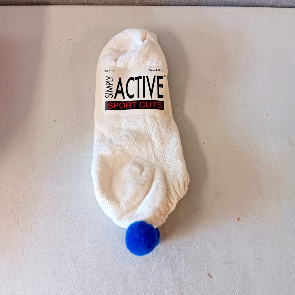 VTG Pom Pom Socks Simply Active Sport Cuts Size 4-10 White Blue New NOS USA Made